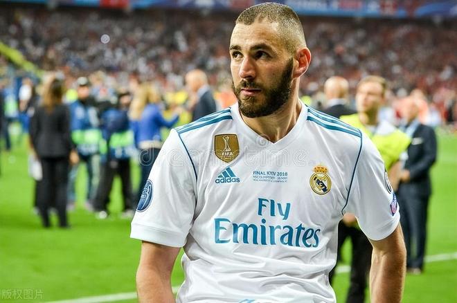 九游娱乐app官网-从底特律活塞冲刺阶段单刀错失到赛前皇家马德里备战西甲，CBA季后赛冲刺阶段热度飙升(西甲第一轮皇马)