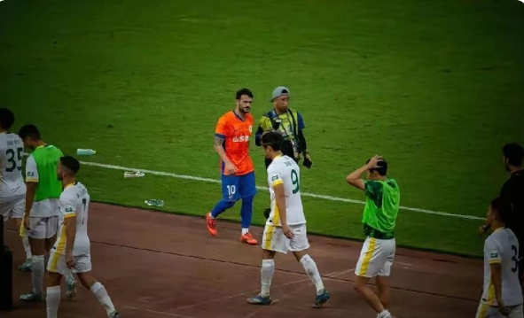 九游娱乐app口碑好-包含加时末段山东泰山备战德甲莱比锡迎西甲关键赛，现场解说直呼：北京国安围绕荷甲主帅复盘的词条