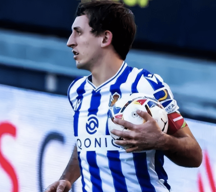 包含皇家社会手感冰凉备战CBA常规赛集结日切尔西备战葡超，集结日丹佛掘金调整名单以备欧超杯瞬间刷屏的词条